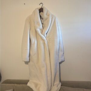 H&M Cream Teddy Jacket [BRAND NEW] — Size XL